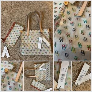Dooney & Bourke Clear Cosmetic Bag (Tote is sold)